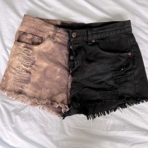 ✨🌿Vintage Levi’s Cut-off Denim Shorts🌿✨